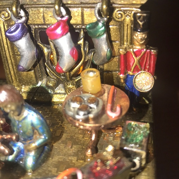 Vintage Sweet Romance Trinket Box - Picture 16 of 16